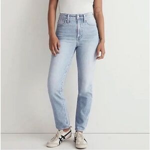 Madewell The Curvy Perfect Vintage Jean 29 style N0537 Merle Wash light denim